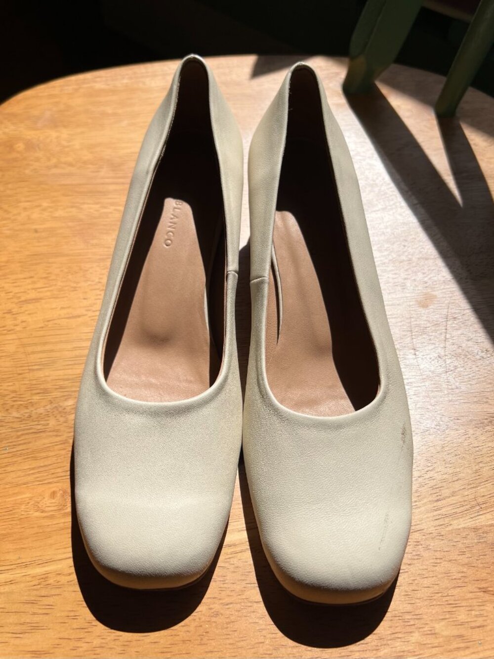 Huma Blanco Luisa Heels - Picture 4 of 5